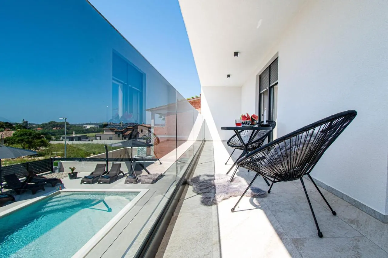 Villa Mina With A Private Pool In بولا كرواتيا